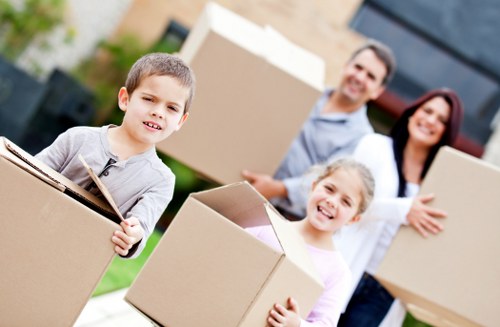 Removal truck hire vehicle for a home move in Sanderstead